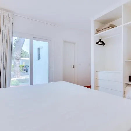 Al - Barreira, Near The Golf