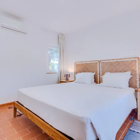 Vakantiehuis Al - Barreira, Near The Golf *